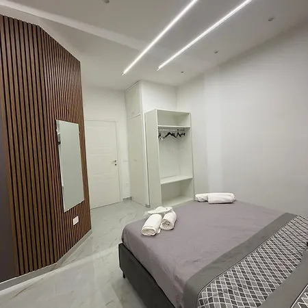 Umberto Golden House Apartment